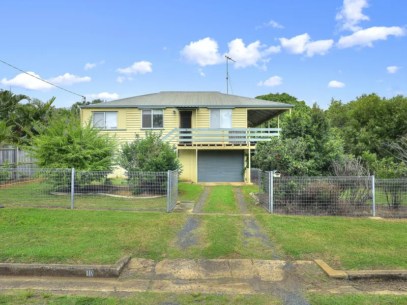 CLASSIC QUEENSLANDER WITH CHARM