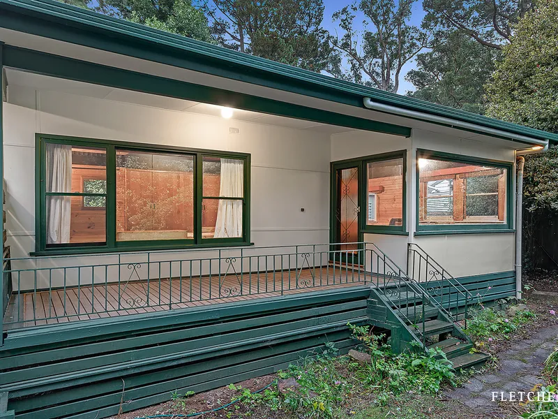 Character Home on Convenient Flat Block
