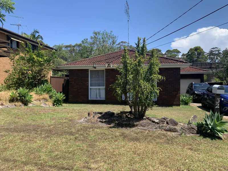 3 BEDROOM HOME FRESHLY PAINTED