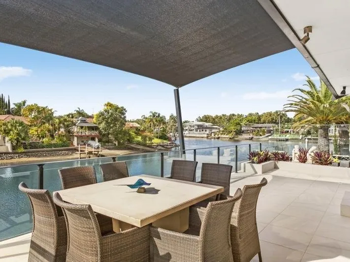 Main River Waterfront living at its best – Incredible Value!