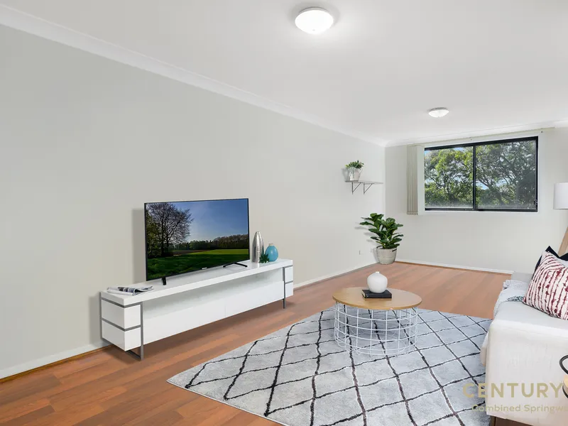 Fabulous Apartment at Town Centre   Invest or Reside