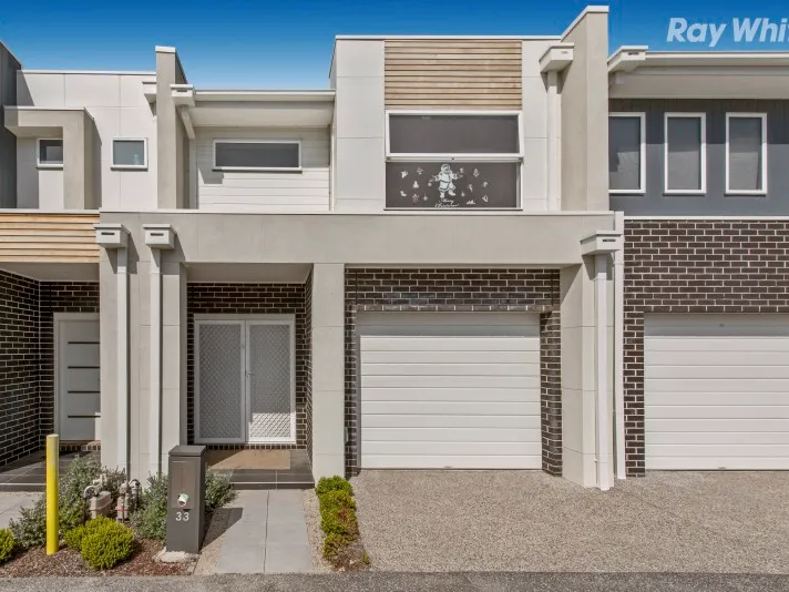 Suburban Townhouse with Fantastic Flair