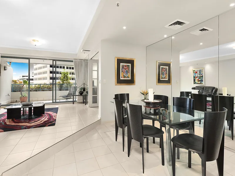 North-facing penthouse in a premier location. 