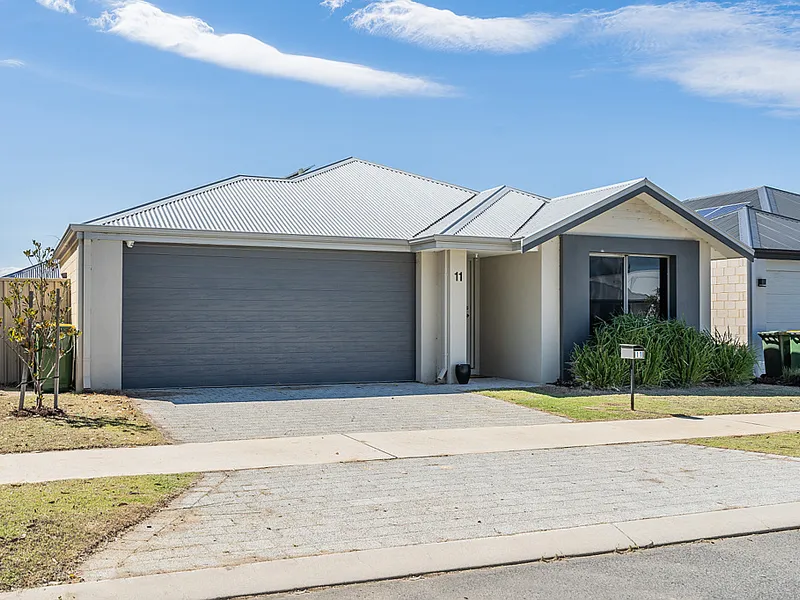 LOVELY FAMILY HOME!! NEST OR INVEST!!