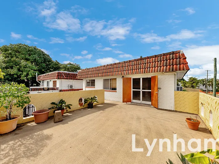 Centrally Located Unit In West End - Partially Furnished