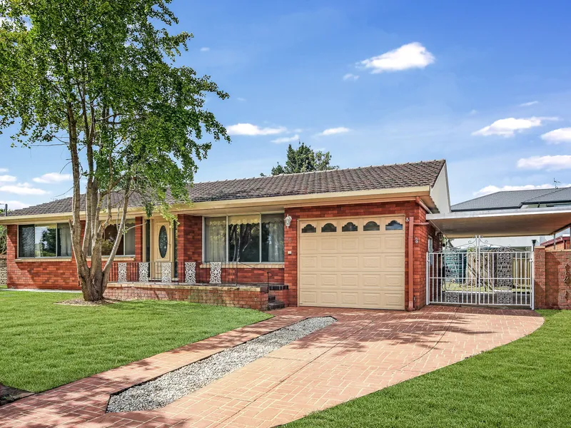 Spacious home in a quiet and convenient location!