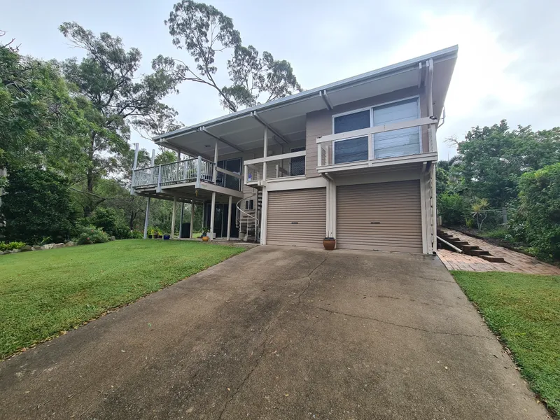 LIFESTYLE OPPORTUNITY WITH RIVER VIEWS