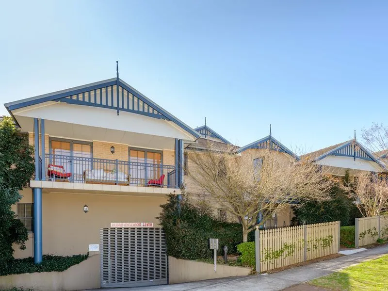 Fresh apartment, Fab location! 