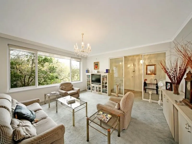 Large Two Bedroom Apartment!