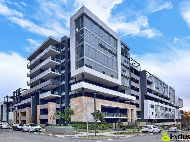 BRIGHT & SPACIOUS APARTMENT