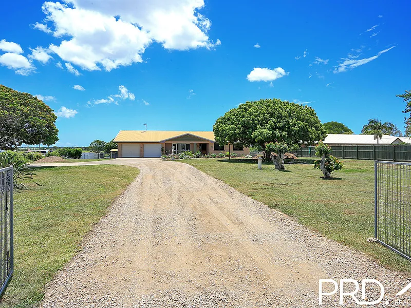 3192m2 BLOCK + A COMPLETELY RENOVATED FAMILY HOME