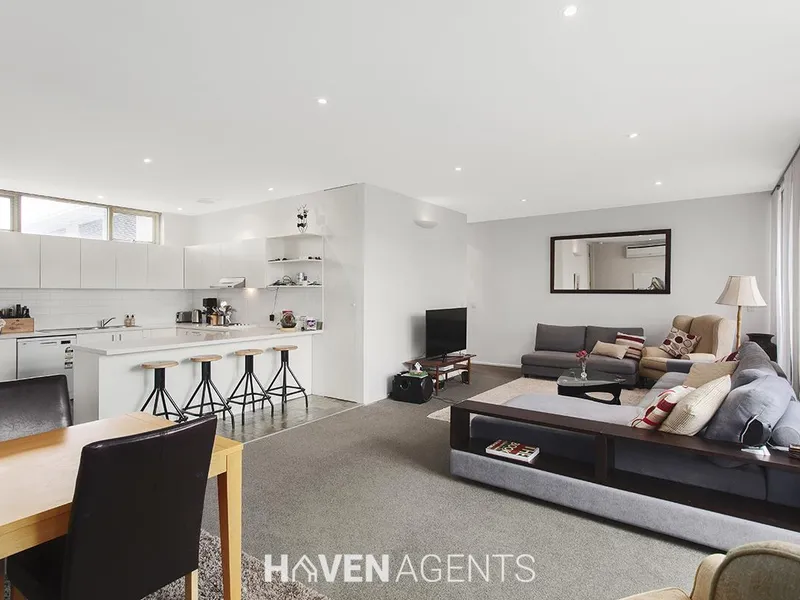 ONE OF A KIND - TWO BEDROOM APARTMENT IN THE PERFECT LOCATION! | HAVEN AGENTS