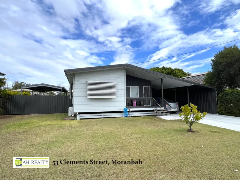 STYLISHLY RENOVATED, MODERN FAMILY HOME WITH POWERED SHED AND LARGE SECURE CARPORT! GREAT RETURNS!