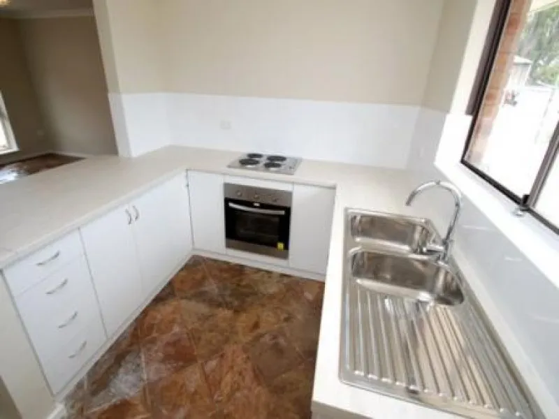 Modern Duplex next to River Reserve**Available soon**