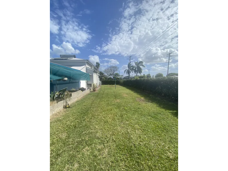 NEWLY RENOVATED HOME IN THE HEART OF WEST MACKAY