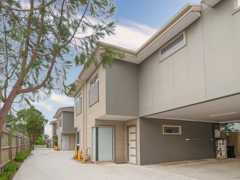 This elegant townhouse in the heart of Noble Park.