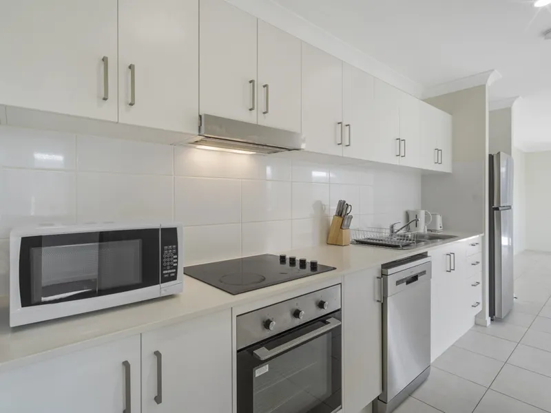 3 Bedroom Unit in a Quiet Cul De Sac