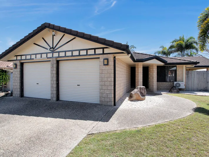 Live in the Best Street in Royal Sands