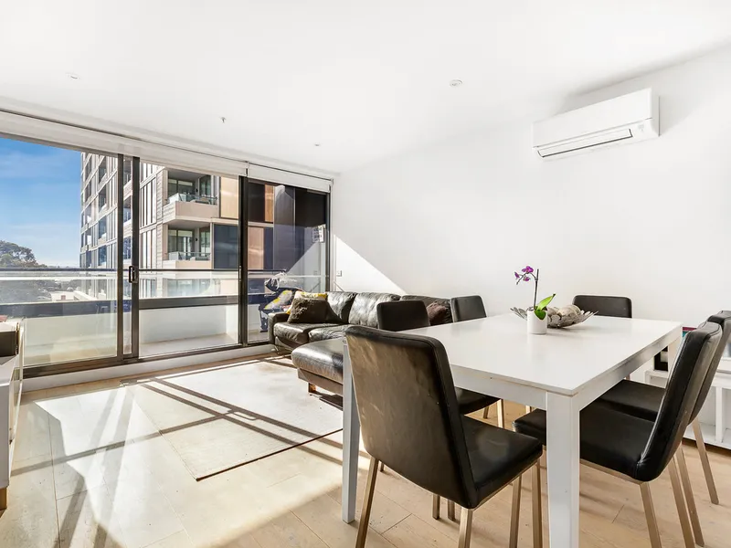 Rich In Style & Northern Sun