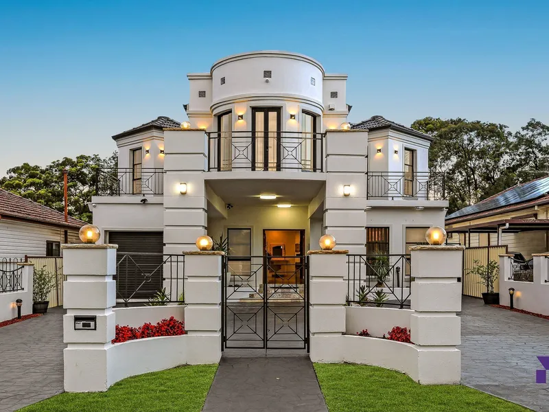 Newly renovated Palatial family sanctuary with custom design and 2 bedroom retreat