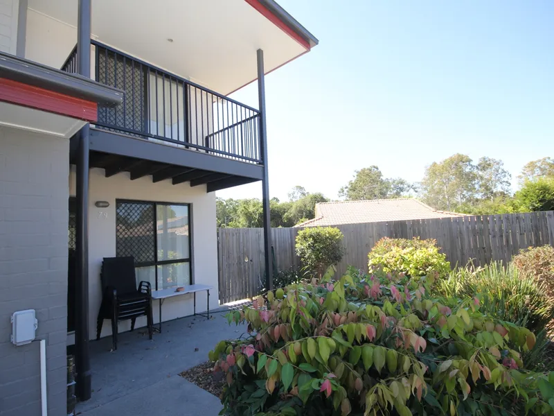 Stand alone townhouse in a well maintained complex in the heart of Darra