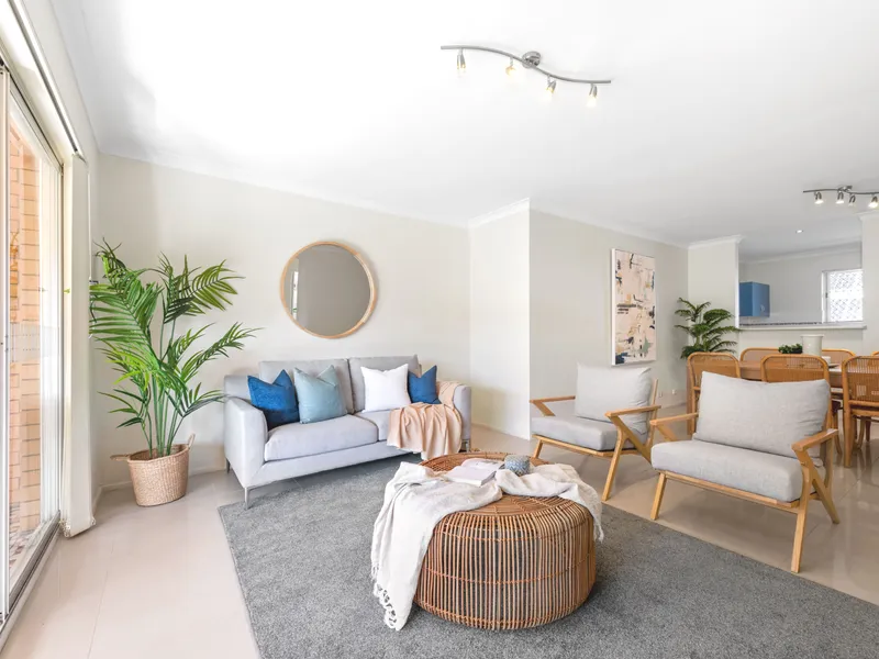 Huge 2 Bed With XL Garage + City Views!