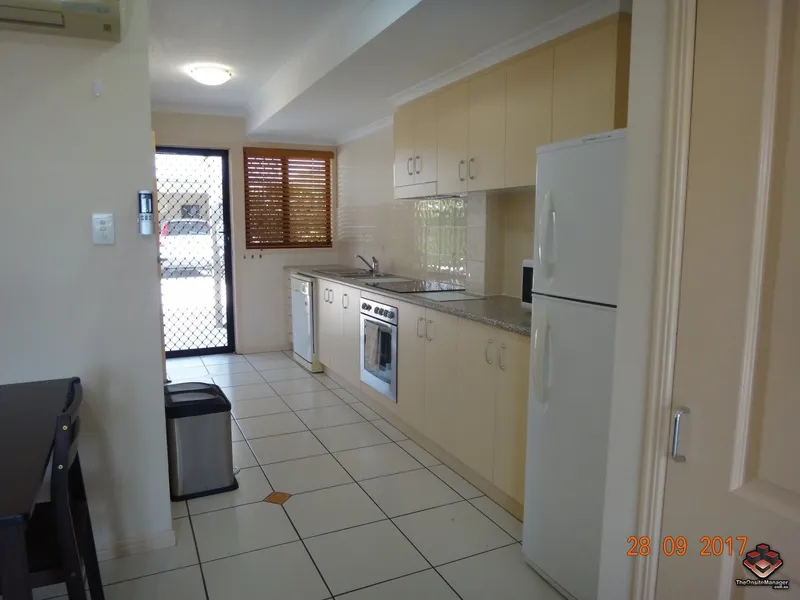 Modern-Beautiful Townhouse