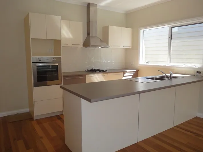 Charming Three Bed Unit