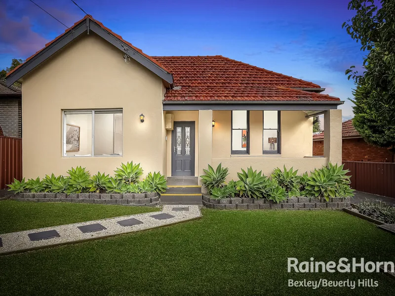 Idyllic family home of modern style and space in sought-after address