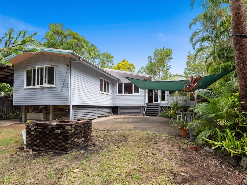 Rainforest Retreat on Private 1088m2