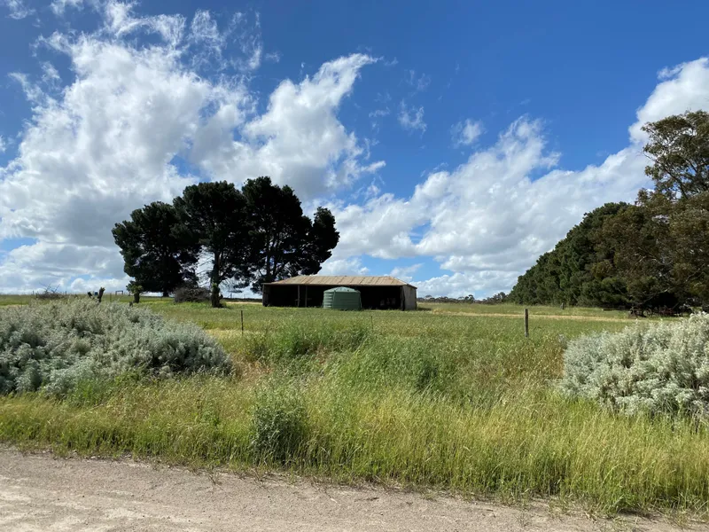 1 acre block of rural living