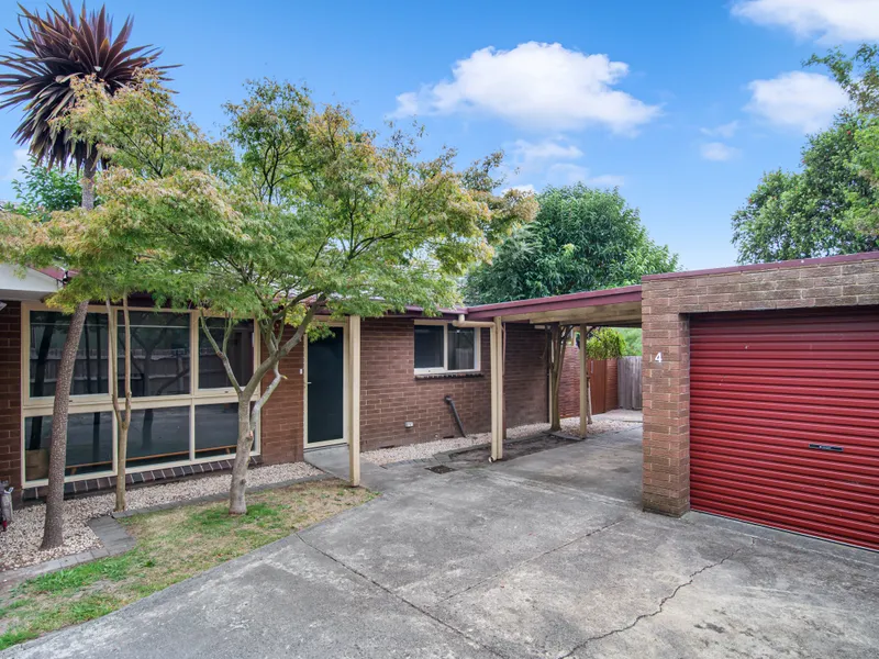 Perfectly Private, Updated Villa Unit