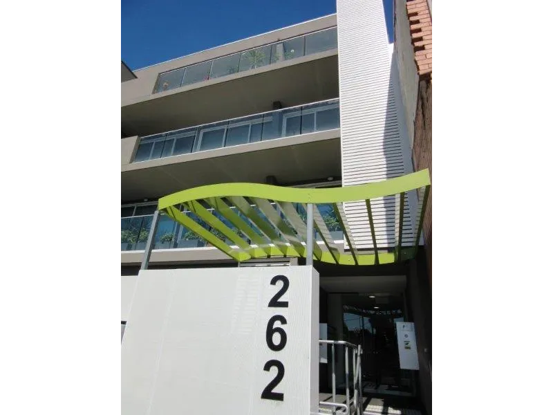 Modern Living ideally located