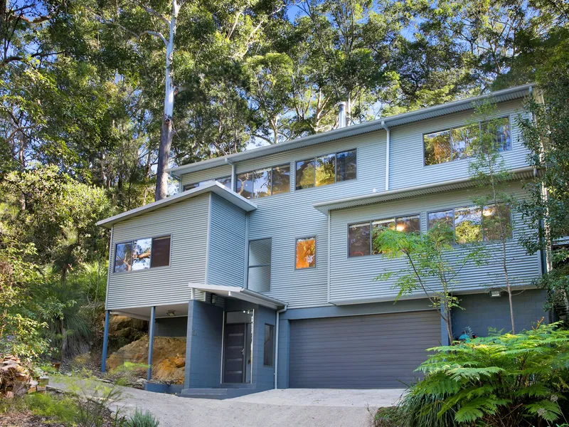 2A Pembroke Avenue, Turramurra