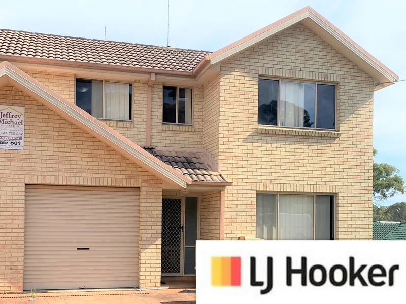 SPACIOUS 3 BEDROOM DUPLEX WITH 2 BATHROOMS