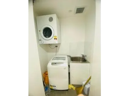 Beautiful almost brand new 2bedroom luxury apartment for rent in the heart of canterbury