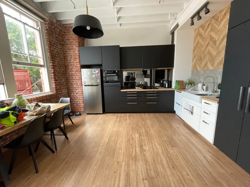 Modern RiverView Woolstore Apartment in Teneriffe  