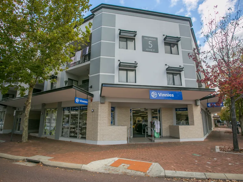 Modern and Convenient Unit with Balcony!
