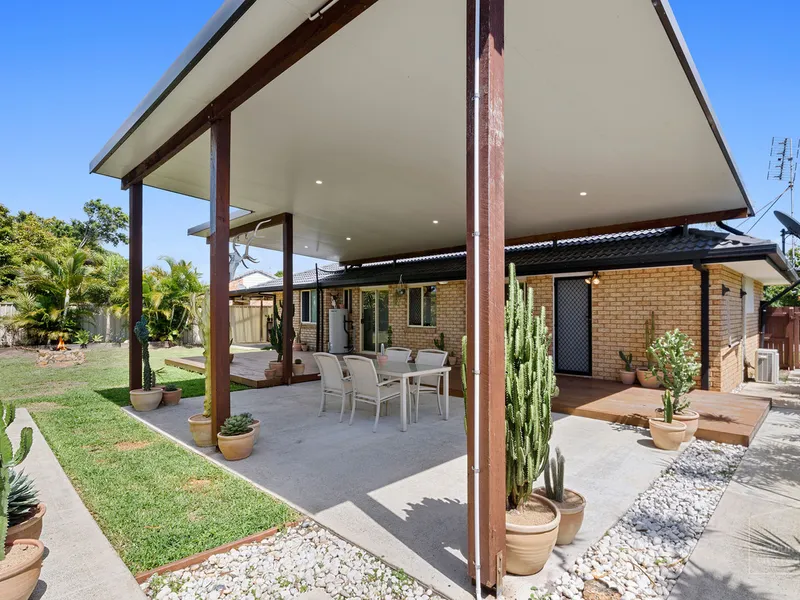 IMMACULATELY PRESENTED IN SOUGHT AFTER LOCATION