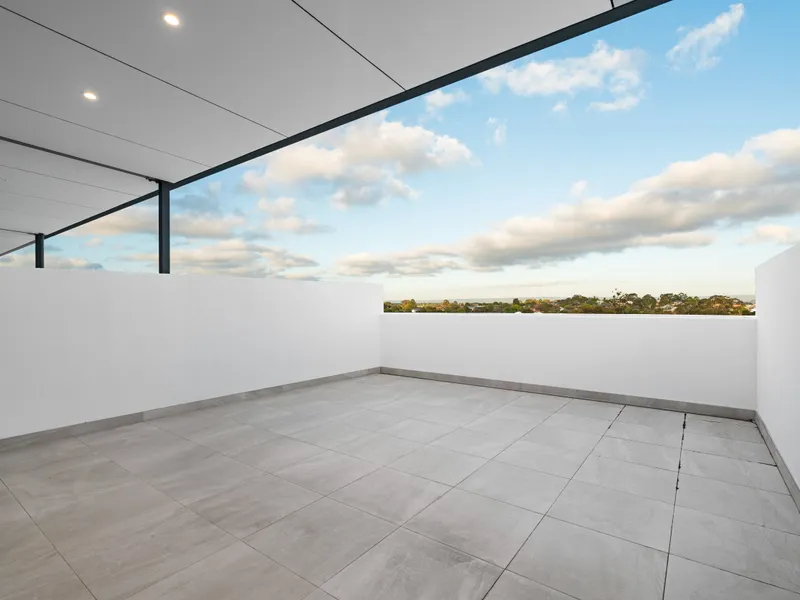 Garden City Pad with Balcony Views to City and Hills