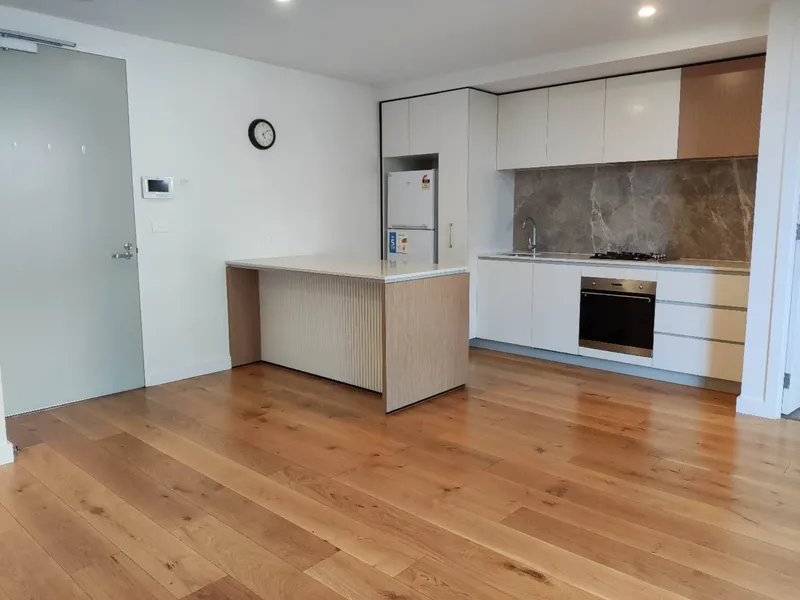 Two-bedroom Apartment @ Flagstaff Green Building