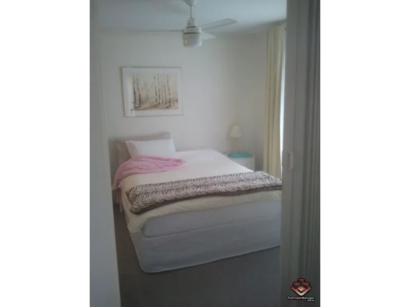1 bedroom Chevron Island pet friendly