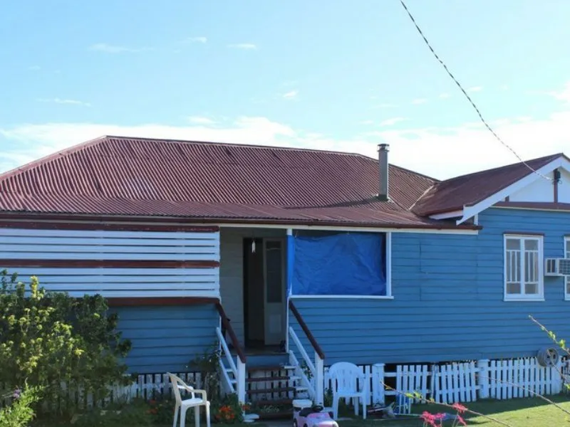 4 Bedroom Queenslander + Sleepout Price reduction