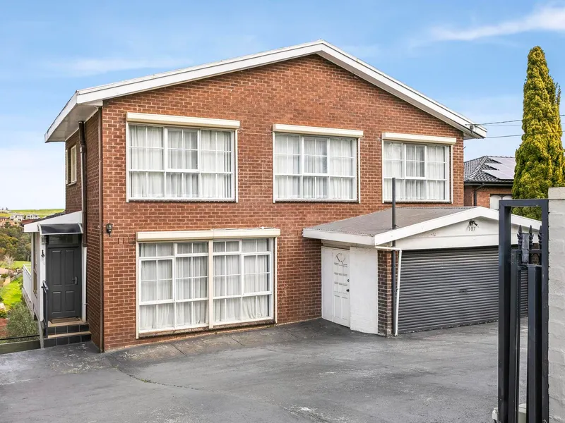 Family expanse with spectacular views