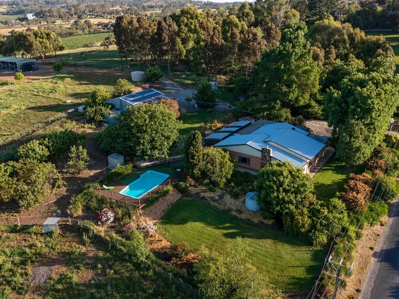 Horse enthusiast heaven and home-grown foodie's delight on acreage in the beautiful Adelaide Hills