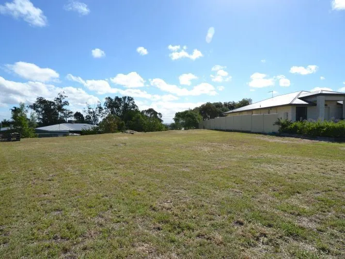 VACANT BLOCK IN GREAT LOCATION