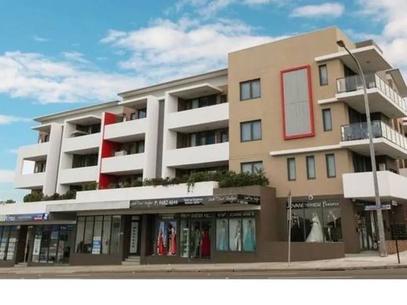 APARTMENT WITH CONVENIENT LOCATION 