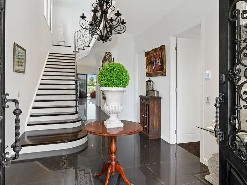 North Facing Sophistication - Triple Garaging, Media Room - Motivated Vendors - Inspect By Appointment!