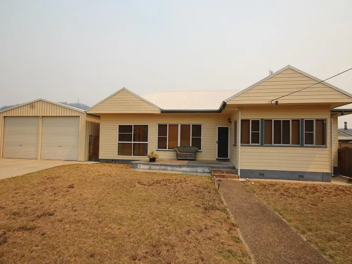 RENOVATED DELIGHT ON EASY TO MAINTAIN 774M2 BLOCK