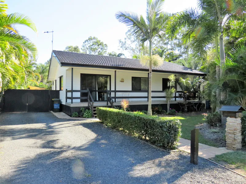 Downsize or retreat to a piece of country charm!
